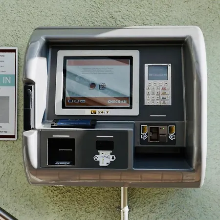 Engelberg 24h Check In Hotel 3*