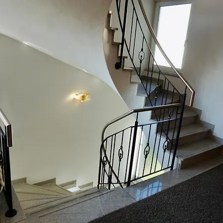 Hotel Engelberg 24h Check In